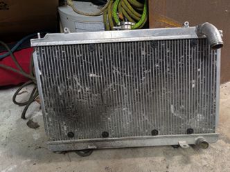 Universal aluminum radiator with fans