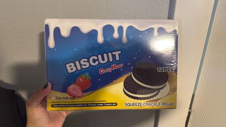 Squeezer crackle wax biscuit cookies