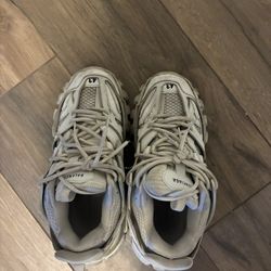 White Balenciaga Tracks 