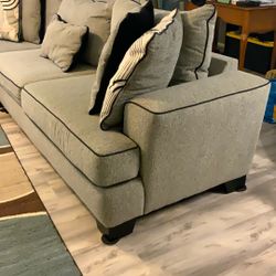 Sectional Sofa