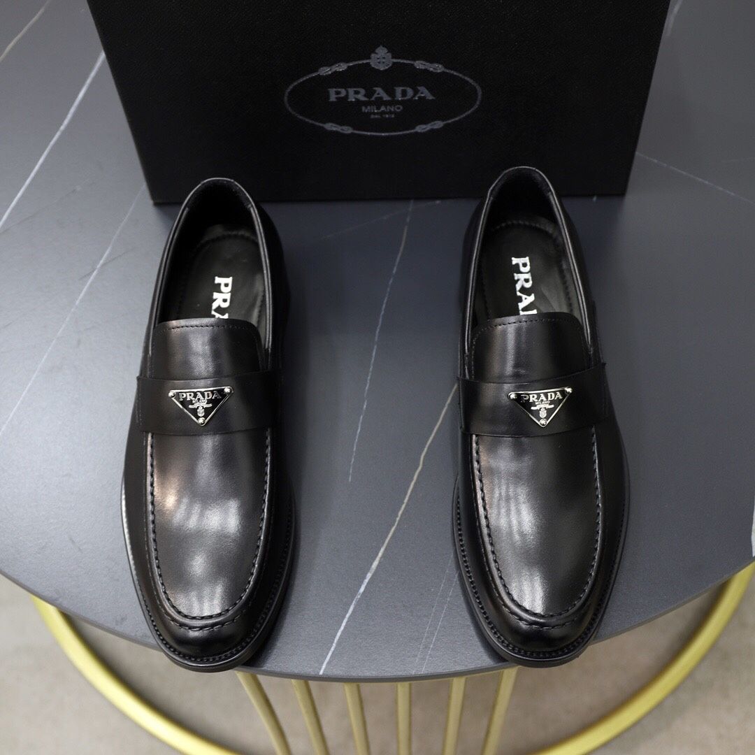 Prada Men’s Leather Shoes With Box New 