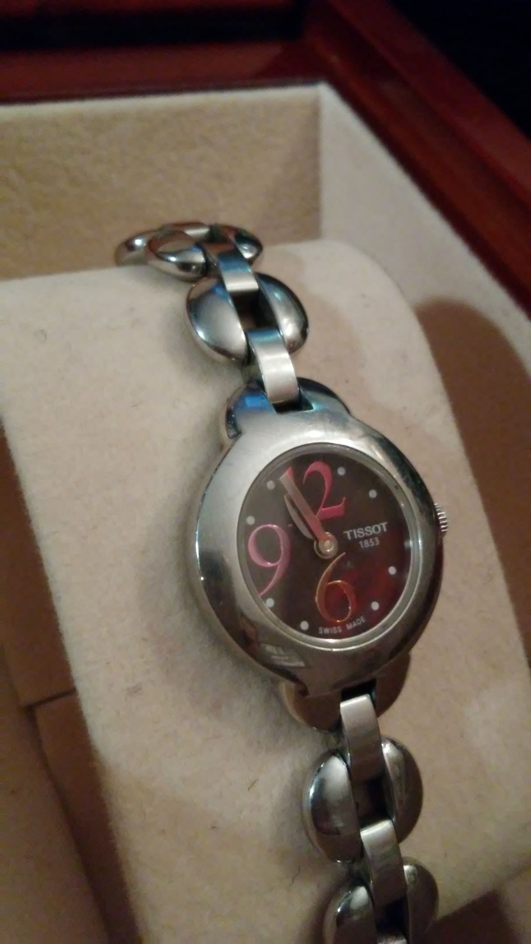 Ladies tissot swiss made