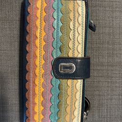 Fossil Scalloped Leather Wallet