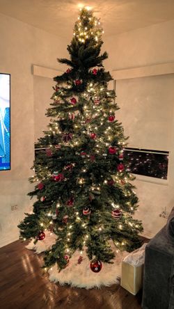 Christmas Tree 9.5 Foot