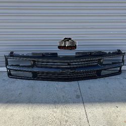 Chevy C/K 1994. 1998  Front Grille