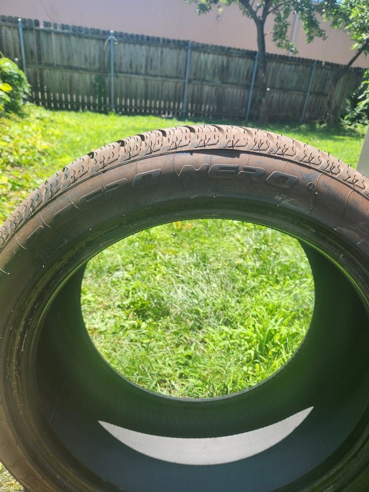 2 Pirelli  P Zero Nero And 2 P Zero Tires 