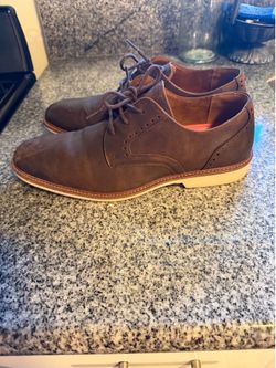Stacy Adams size 6