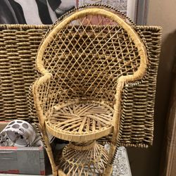 LOW PRICE MOVING- VINTAGE RATTAN CHAIR OR PLANT STAND 
