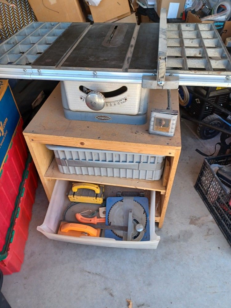 Craftsman 19 In. Table Saw