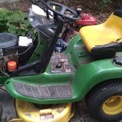 John Deere Lt155