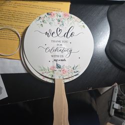 34 FANS FOR Newlywed