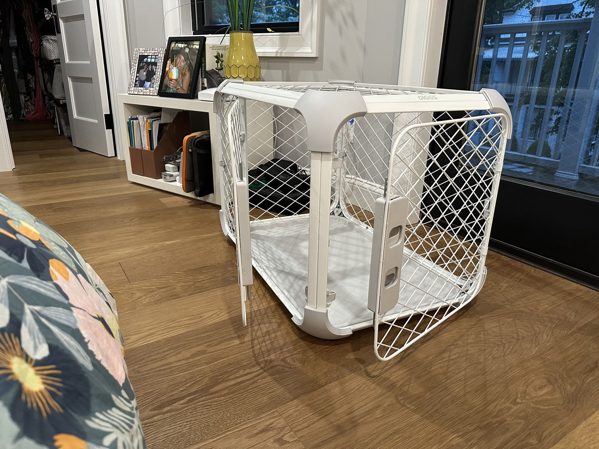 Evol Dog Crate