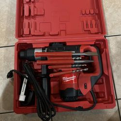 Milwaukee Rotary Hammer 
