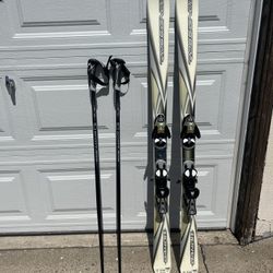 Rossignol Bandit W 150cm Snow skis W/ Salomon S5810 Bindings, Perfect Condition!! Scott Ski Poles!