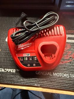 Milwaukee m12 charger