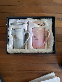 2019 Mr. and Mrs. Mugs