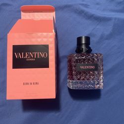 Valentino born in Roma Donna 3.4oz