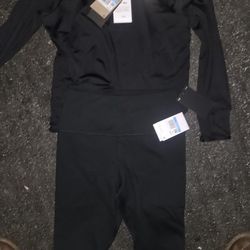 nike gear for woman top and bottom