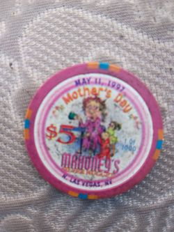 $5 gambling chip