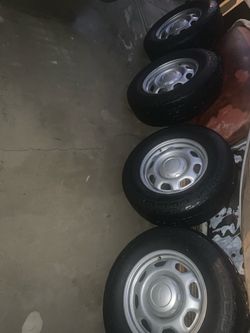 Used Tires with Silver Rim