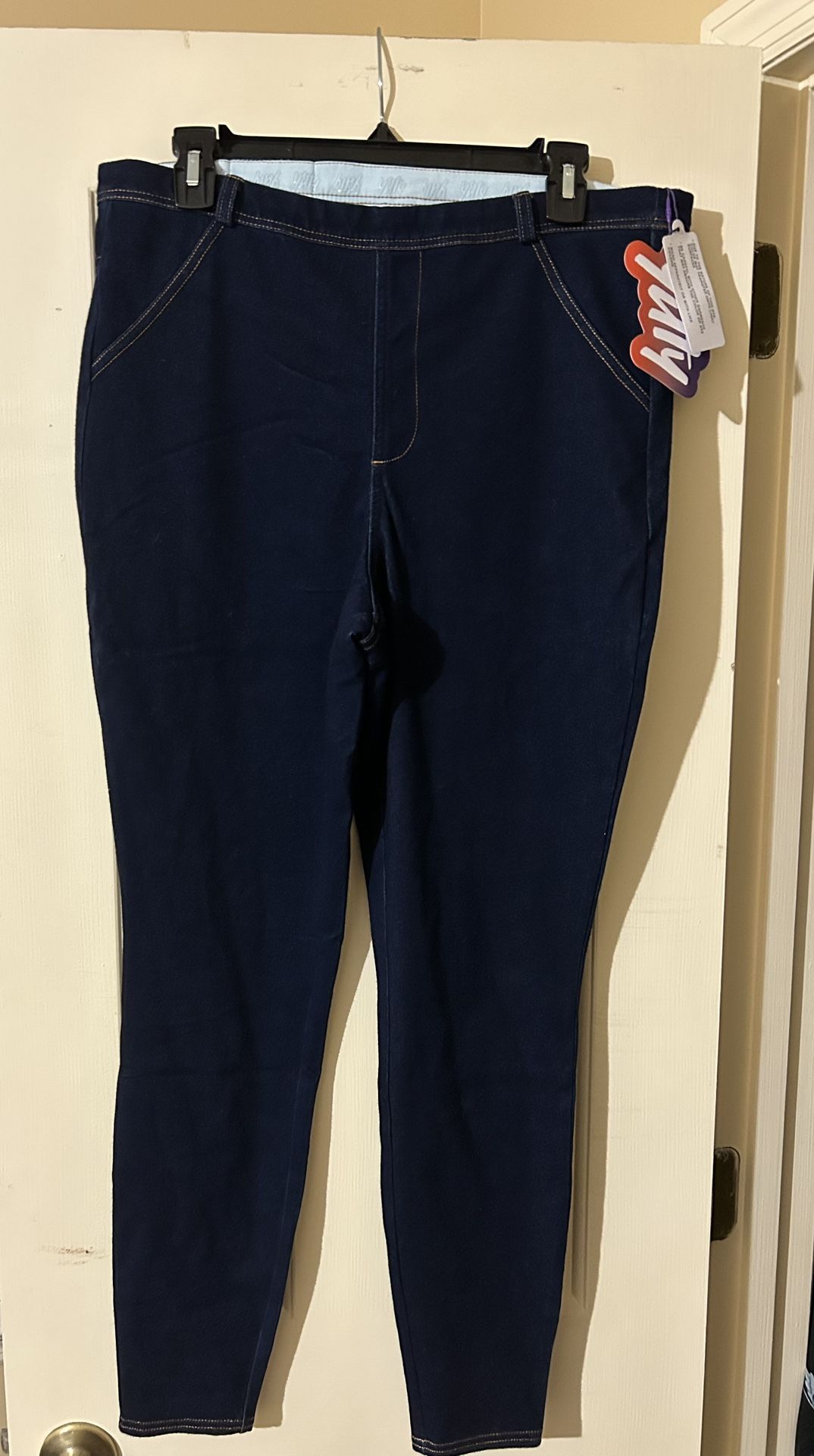 YITTY Smoothing Stretch Jean