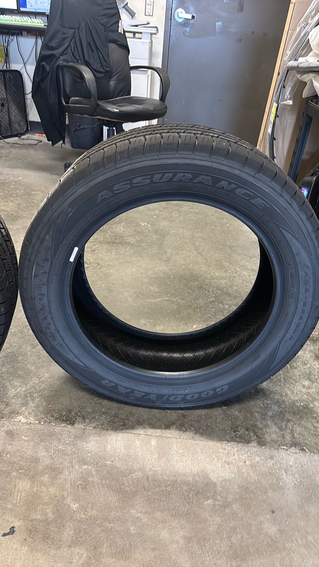 Good Year Tire/Assurance