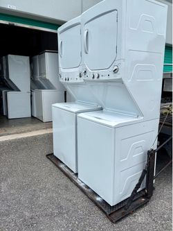 Lavadora y Secadora stackable 24” y 27”  / washer & dryer  ✅ Revisadas y Listas para Usar 🛡️ 3 Meses de Garantía 🚚 Entrega Disponible en Miami-Dade 