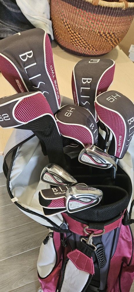 Bliss Golf Clubs