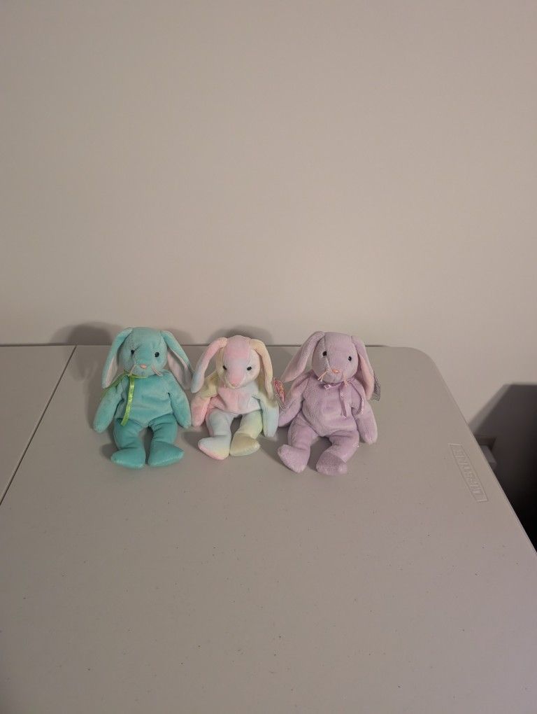 Ty Beanie Babies -Hippity, Hippie, Floppity