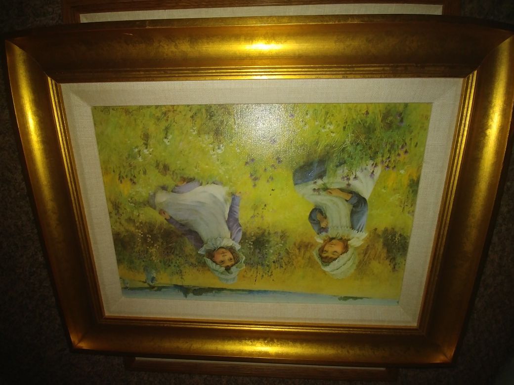 Picture with two little girls