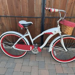 Huffy Minnie Mouse Beach Cruiser