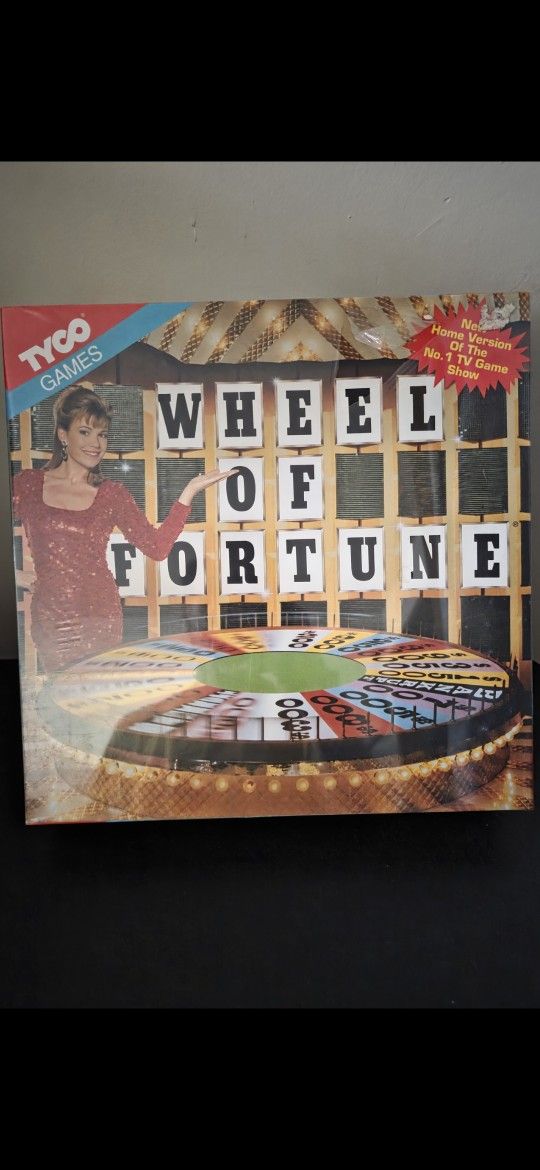 New Sealed- WHEEL OF FORTUNE Game