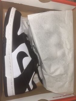 Panda dunks size 4Y