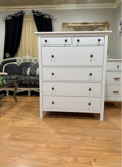 IKEA Dresser ( delivery is available
