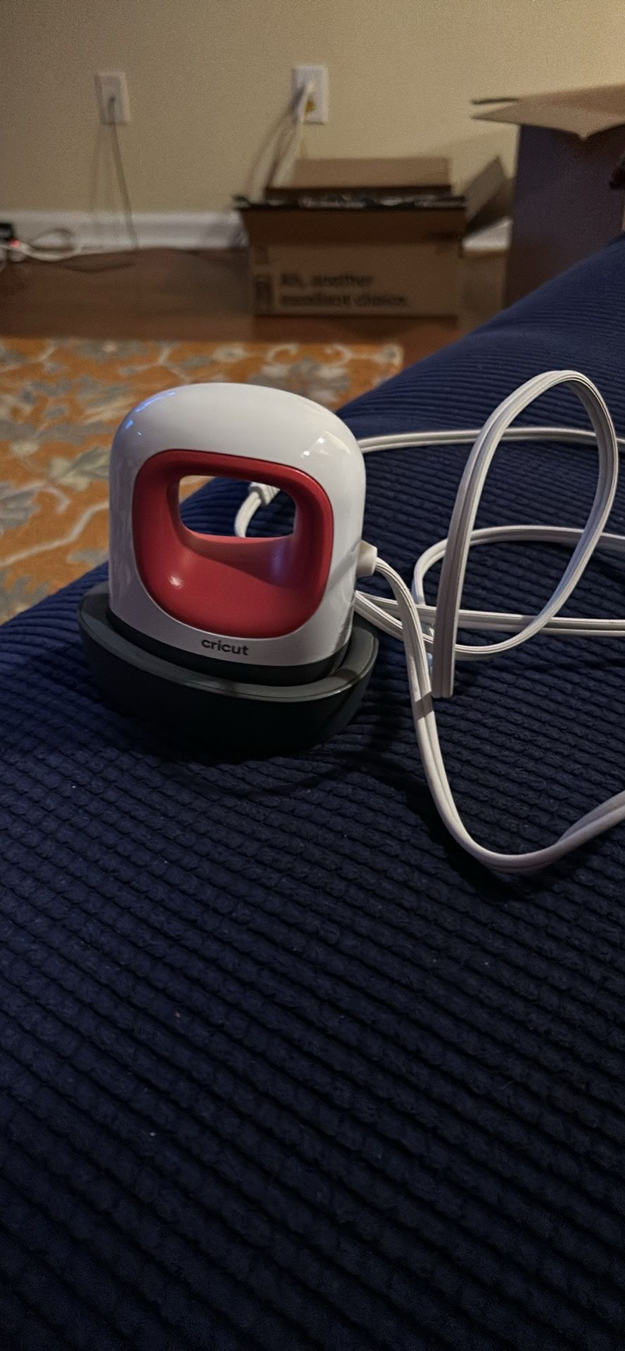 Min Red Cricut Easy Press