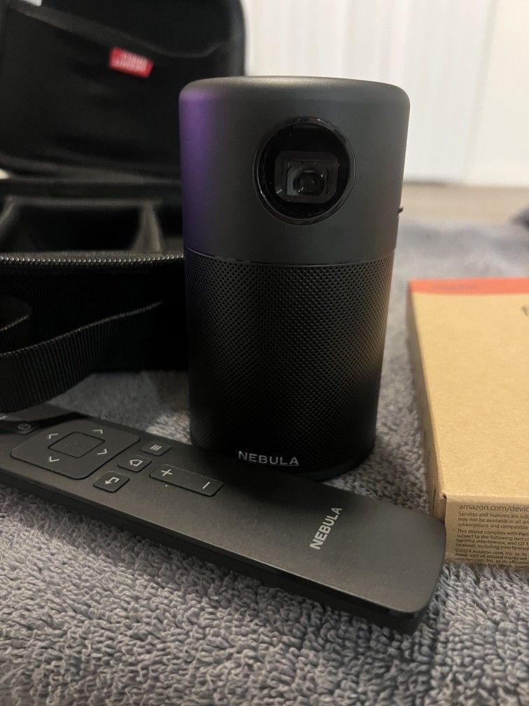 Mini Projector Read Description