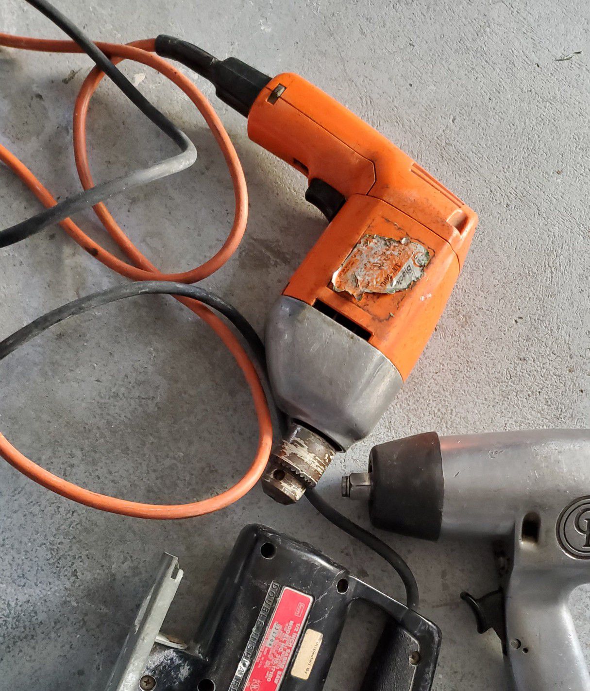 Black and Decker 3/8 drill, variable speed