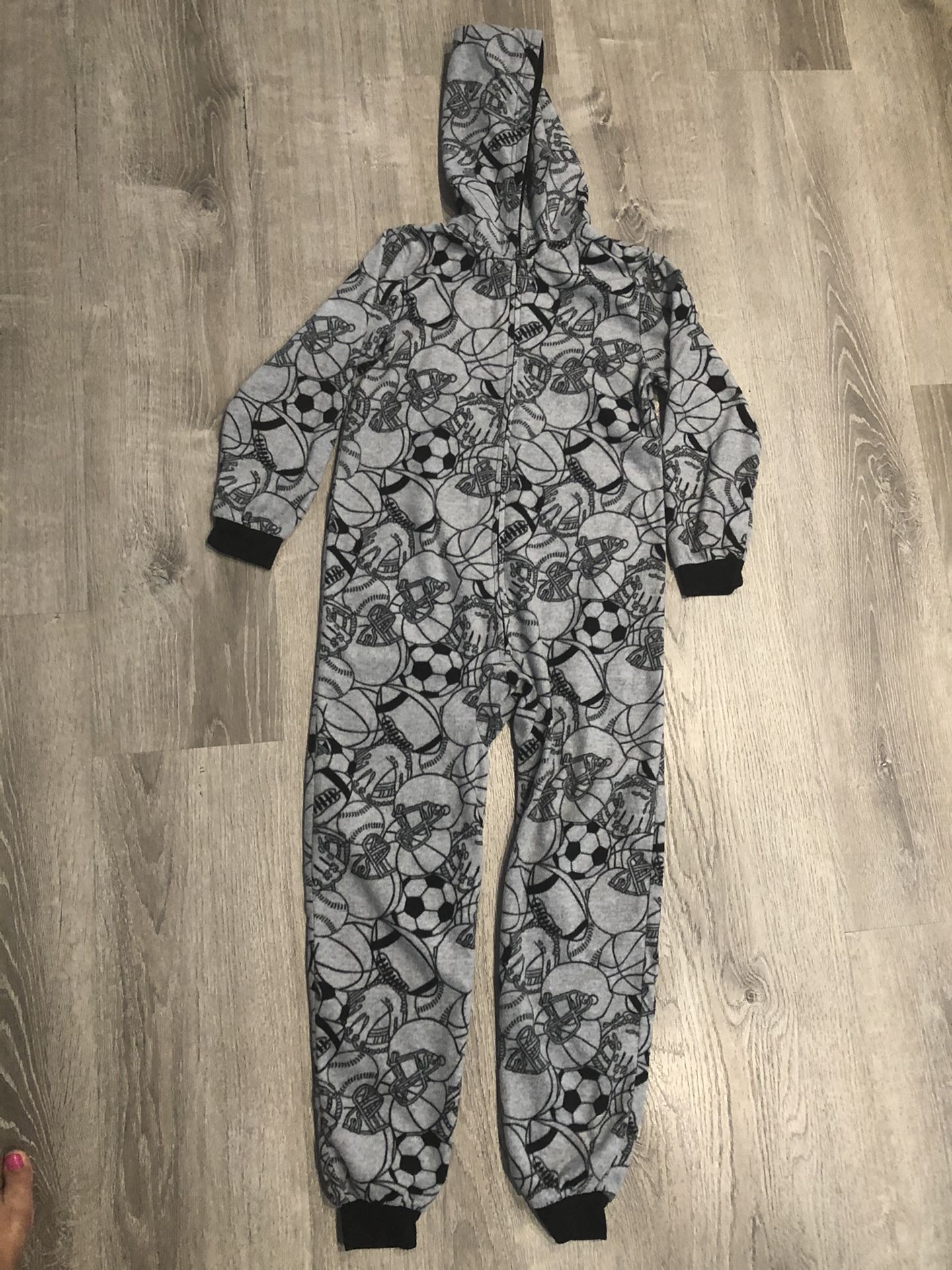 Boys Onesie Size (1) M (2)L
