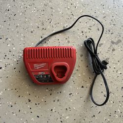 Milwaukee Battery Charger 