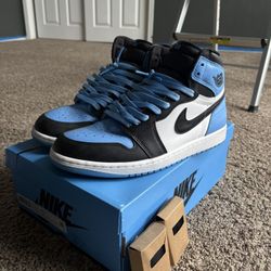 Jordan 1 Retro High Of ‘UNC Toe’ Size 10.5