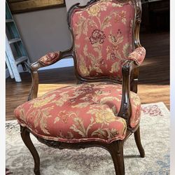 Beautiful set Of Antique Victorian French chairs 
