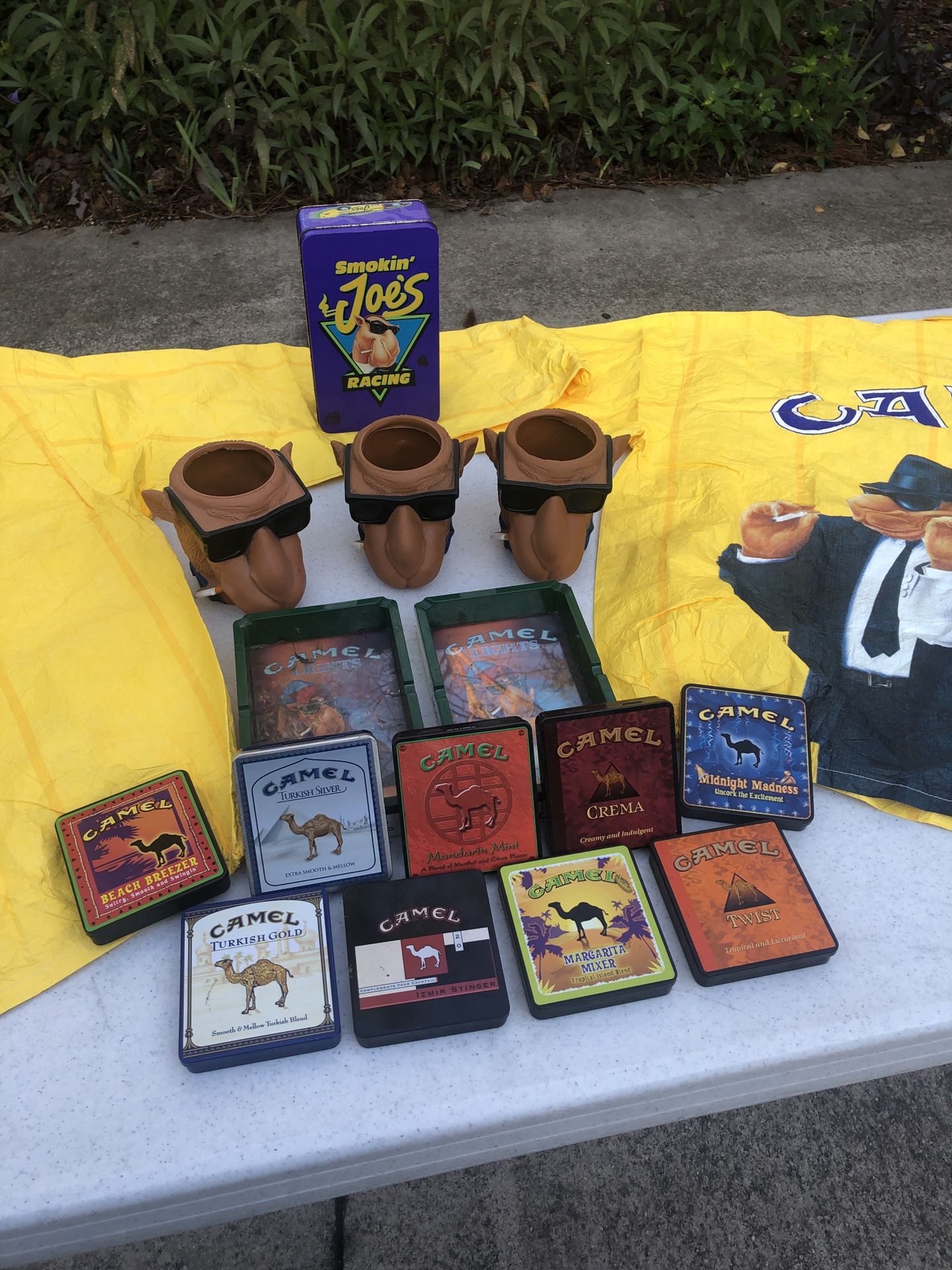 Retired “Joe Camel” Lot: 2 Windbreakers, 3 Plastic Can Coozies, 2 Pool Table Ashtrays & 10 Tins - Compare @$185+