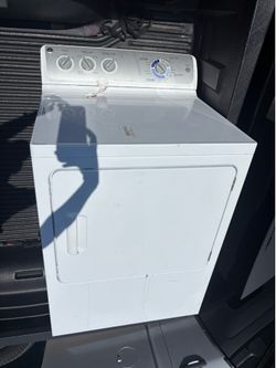 Washer dryer set