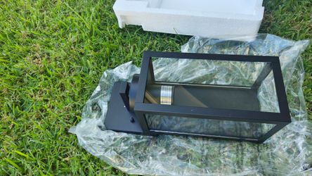 Black Outdoor Wall Lantern Light