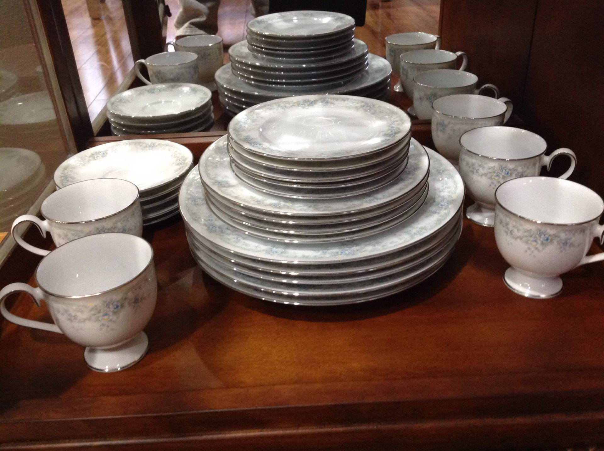 Noritake China Limerick 3063 Ireland-Like New!