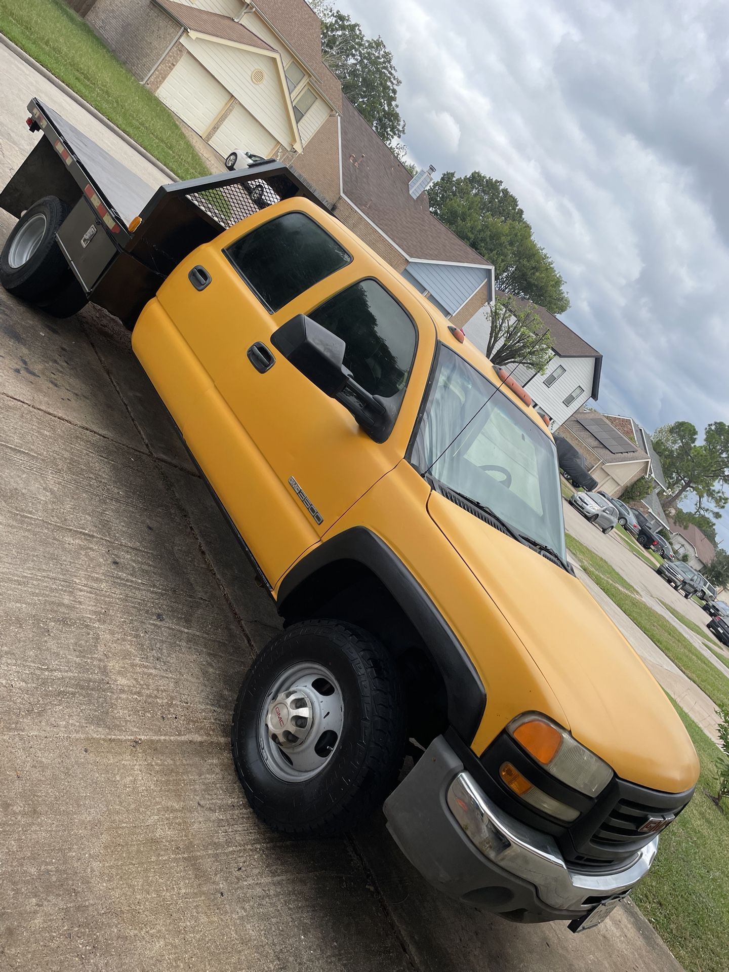 2006 GMC Truck