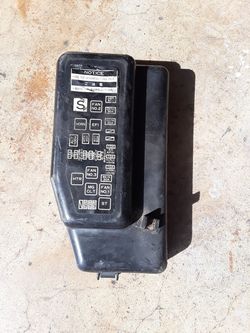 Toyota tercel fuse box cover off 1997 $5