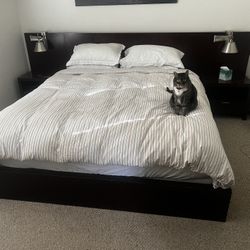Ethan Allen King Size Bed