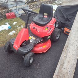 2019 Craftsman 30-inch Rider 10.5HP