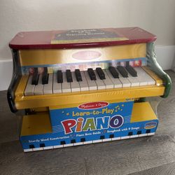 Melissa & Doug Learn To Play Piano NEW